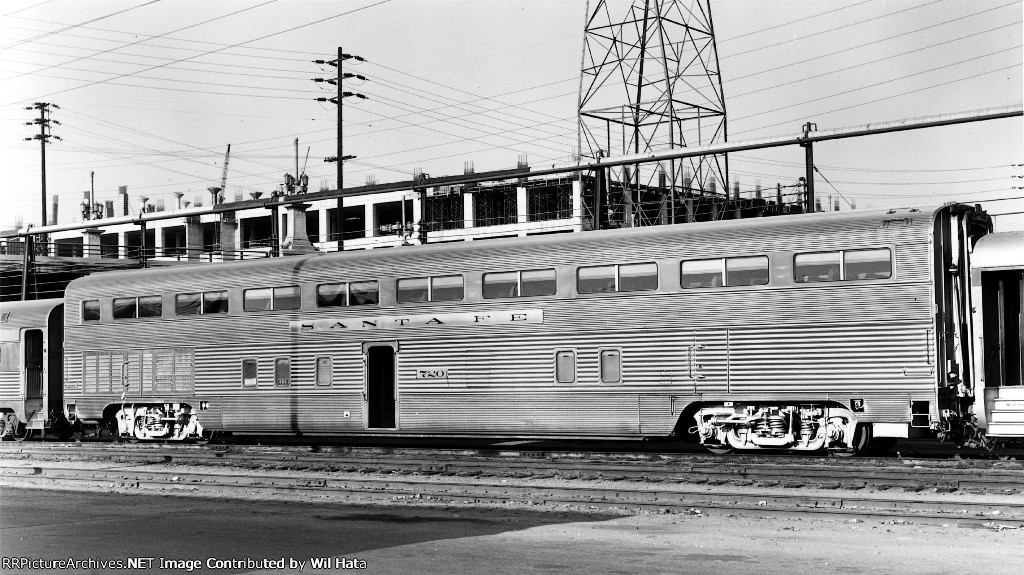 Santa Fe Hi-Level Coach 720